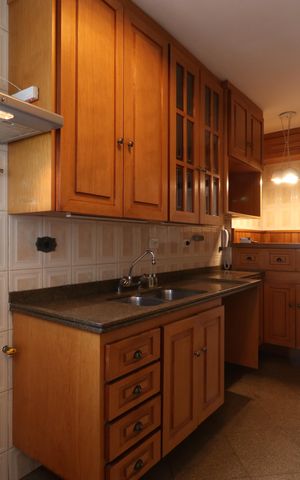 Apartamento para alugar com 100m², 4 quartos e 2 vagasCozinha 