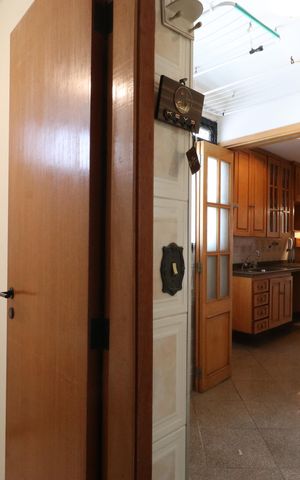 Apartamento para alugar com 100m², 4 quartos e 2 vagasÁrea de serviço 
