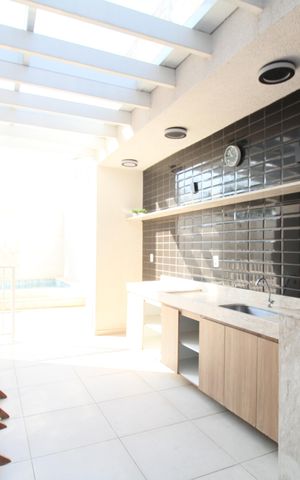 Apartamento para alugar com 32m², 1 quarto e sem vagaÁrea comum - Churrasqueira