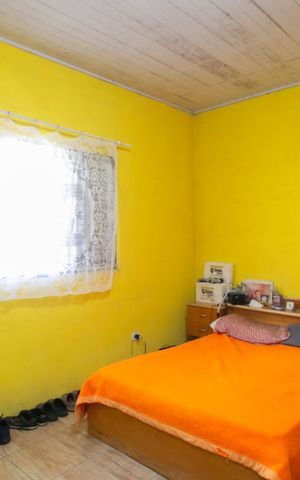 Casa à venda com 150m², 2 quartos e 3 vagas Casa à venda com 150m², 2 quartos e 3 vagasQuarto 1