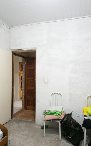 Casa à venda com 150m², 2 quartos e 3 vagas Casa à venda com 150m², 2 quartos e 3 vagasQuarto 2