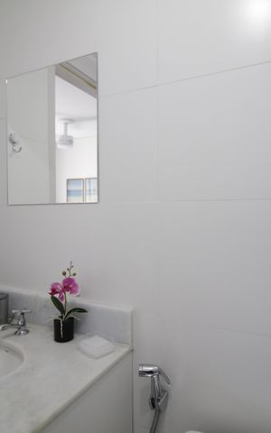 Apartamento à venda com 64m², 3 quartos e 1 vagaBanheiro Social