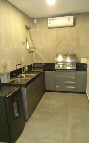 Apartamento à venda com 250m², 4 quartos e 5 vagas