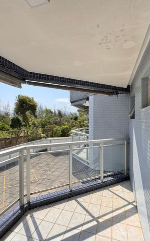 Apartamento à venda com 73m², 2 quartos e 2 vagas Apartamento à venda com 73m², 2 quartos e 2 vagasVaranda