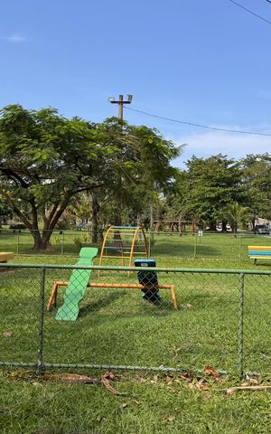 Apartamento à venda com 73m², 2 quartos e 2 vagas Apartamento à venda com 73m², 2 quartos e 2 vagasÁrea comum - Rua