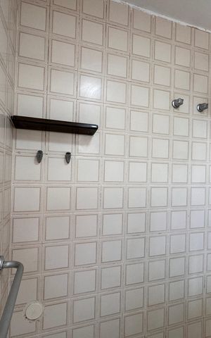 Apartamento à venda com 73m², 2 quartos e 2 vagas Apartamento à venda com 73m², 2 quartos e 2 vagasBanheiro Suíte