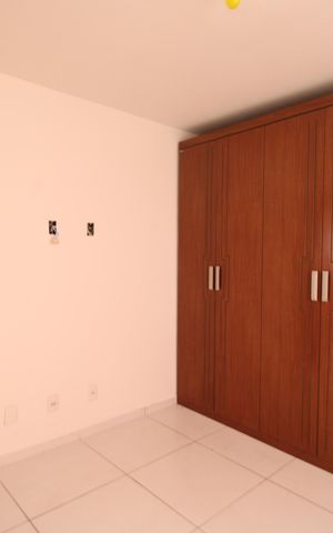 Casa de condomínio à venda com 200m², 4 quartos e 3 vagasQuarto 2