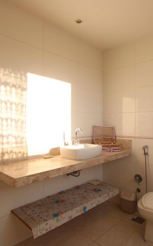 Casa de condomínio à venda com 200m², 4 quartos e 3 vagasBanheiro da Suíte 2