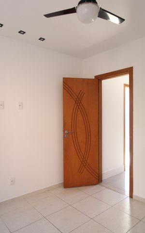 Casa de condomínio à venda com 200m², 4 quartos e 3 vagasSuíte 1