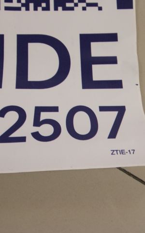 Casa de condomínio à venda com 200m², 4 quartos e 3 vagasPlaca