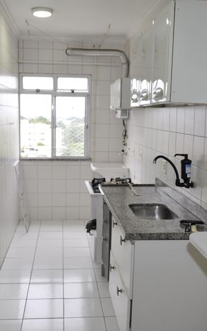 Apartamento à venda com 60m², 2 quartos e 2 vagasCozinha