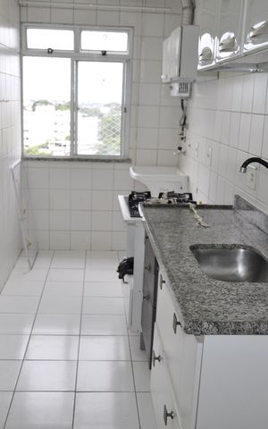 Apartamento à venda com 60m², 2 quartos e 2 vagasCozinha