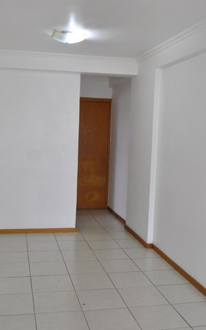 Apartamento à venda com 60m², 2 quartos e 2 vagasSala