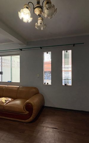 Casa à venda com 120m², 3 quartos e 2 vagas Casa à venda com 120m², 3 quartos e 2 vagasSala