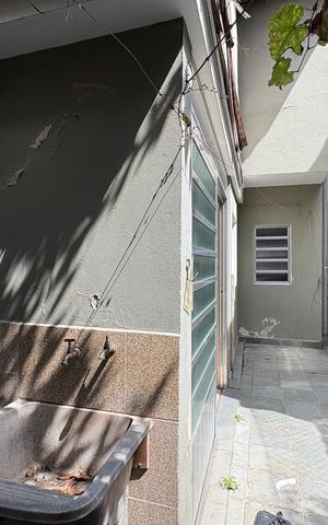 Casa à venda com 120m², 3 quartos e 2 vagas Casa à venda com 120m², 3 quartos e 2 vagasQuintal