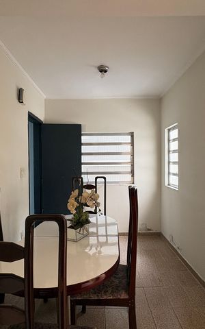 Casa à venda com 120m², 3 quartos e 2 vagas Casa à venda com 120m², 3 quartos e 2 vagasSala de Jantar