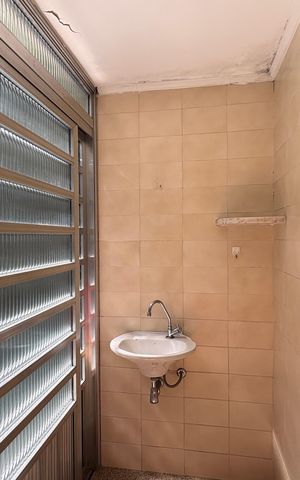 Casa à venda com 120m², 3 quartos e 2 vagas Casa à venda com 120m², 3 quartos e 2 vagasCozinha