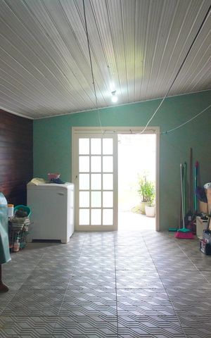 Casa à venda com 215m², 2 quartos e 4 vagasÁrea de Serviço
