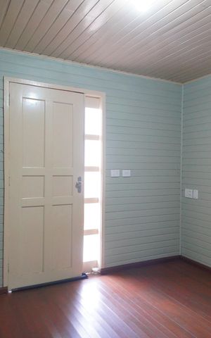 Casa à venda com 215m², 2 quartos e 4 vagasSala 2