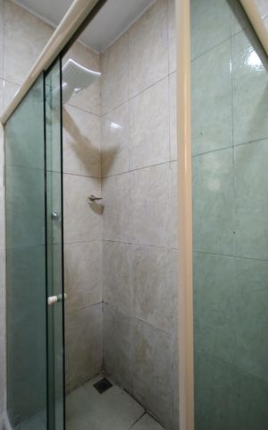 Casa de condomínio à venda com 180m², 3 quartos e 2 vagasBanheiro Social