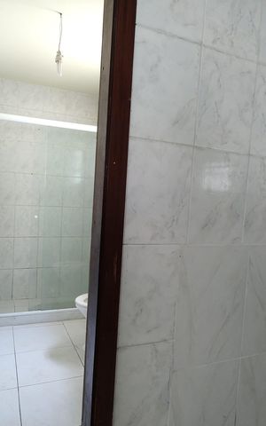 Casa de condomínio à venda com 180m², 3 quartos e 2 vagasEdicula