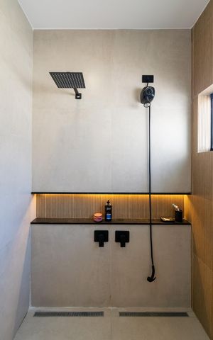 Casa à venda com 300m², 3 quartos e 2 vagas Casa à venda com 300m², 3 quartos e 2 vagasBanheiro da Suíte 3