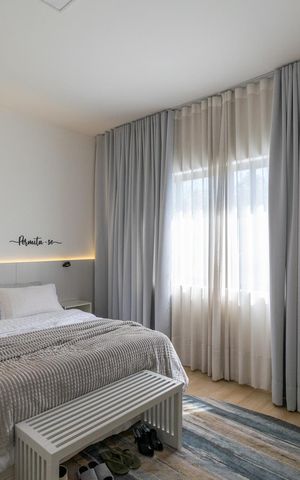Casa à venda com 300m², 3 quartos e 2 vagas Casa à venda com 300m², 3 quartos e 2 vagasSuíte 1