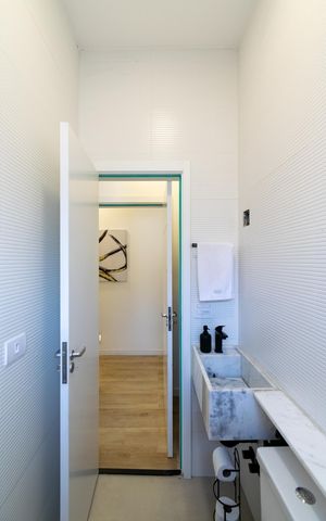 Casa à venda com 300m², 3 quartos e 2 vagas Casa à venda com 300m², 3 quartos e 2 vagasBanheiro da Suíte 2
