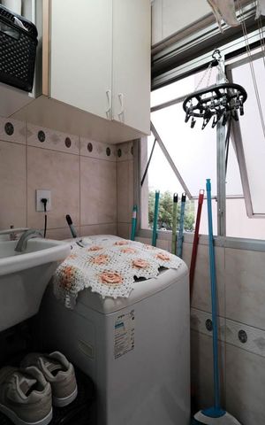 Apartamento à venda com 50m², 2 quartos e 1 vagaCozinha e Área de Serviço