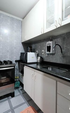 Apartamento à venda com 50m², 2 quartos e 1 vagaCozinha e Área de Serviço