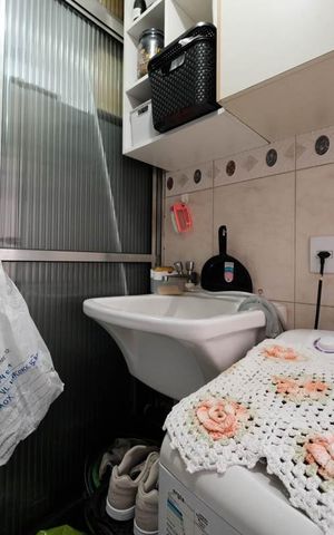 Apartamento à venda com 50m², 2 quartos e 1 vagaCozinha e Área de Serviço