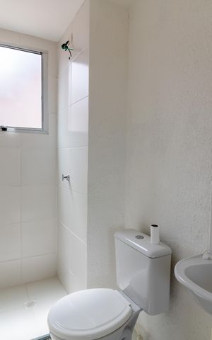 Apartamento à venda com 42m², 2 quartos e 1 vaga Apartamento à venda com 42m², 2 quartos e 1 vagaBanheiro Social