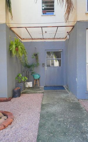 Apartamento à venda com 42m², 2 quartos e 1 vagaFachada do bloco