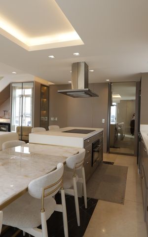 Apartamento para alugar com 180m², 2 quartos e 3 vagasCozinha