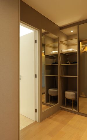 Apartamento para alugar com 180m², 2 quartos e 3 vagasCloset da suíte 1