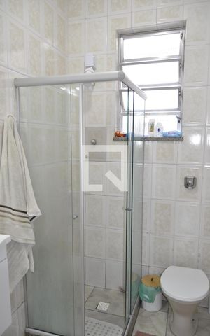 Apartamento para alugar com 77m², 2 quartos e sem vaga