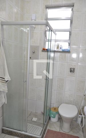 Apartamento para alugar com 77m², 2 quartos e sem vaga