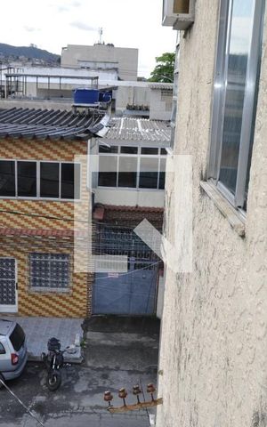 Apartamento para alugar com 77m², 2 quartos e sem vaga