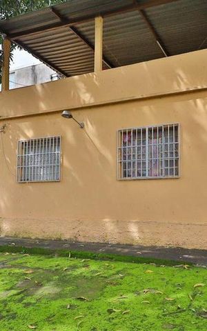Casa à venda com 201m², 3 quartos e 3 vagas Casa à venda com 201m², 3 quartos e 3 vagasÁrea comum