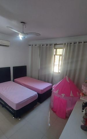 Casa à venda com 240m², 3 quartos e 1 vaga