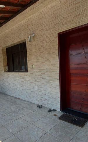 Casa à venda com 240m², 3 quartos e 1 vaga Casa à venda com 240m², 3 quartos e 1 vagaEntrada