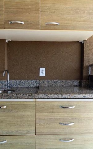 Apartamento à venda com 55m², 2 quartos e 1 vaga Apartamento à venda com 55m², 2 quartos e 1 vagaVaranda