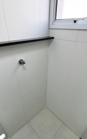 Apartamento à venda com 42m², 2 quartos e sem vaga Apartamento à venda com 42m², 2 quartos e sem vagaBanheiro Social