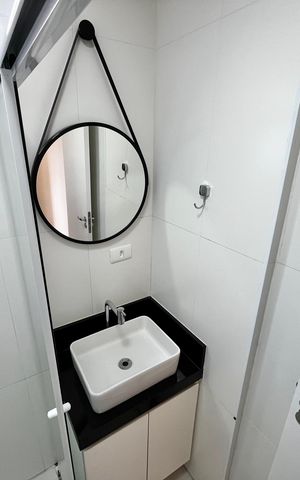 Apartamento à venda com 42m², 2 quartos e sem vaga Apartamento à venda com 42m², 2 quartos e sem vagaBanheiro Social