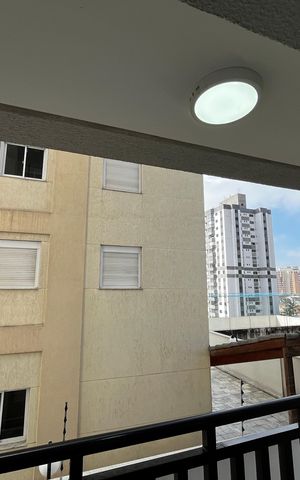 Apartamento à venda com 42m², 2 quartos e sem vaga Apartamento à venda com 42m², 2 quartos e sem vagaVaranda