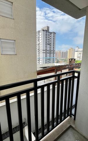 Apartamento à venda com 42m², 2 quartos e sem vaga Apartamento à venda com 42m², 2 quartos e sem vagaVaranda