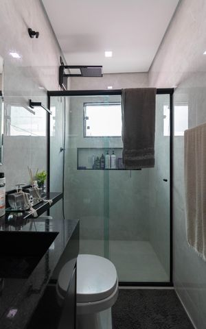 Casa à venda com 185m², 2 quartos e 2 vagas Casa à venda com 185m², 2 quartos e 2 vagasBanheiro Social
