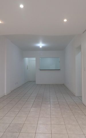 Apartamento para alugar com 113m², 3 quartos e 1 vagasacada da Sala