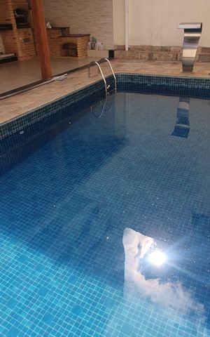 Casa para alugar com 270m², 3 quartos e 4 vagas Casa para alugar com 270m², 3 quartos e 4 vagasPiscina