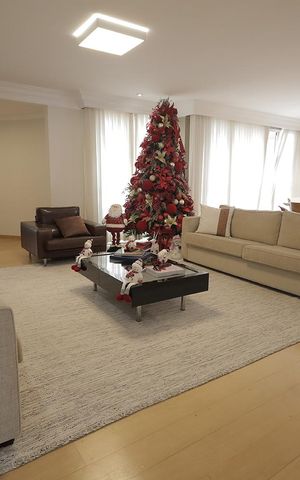 Apartamento à venda com 272m², 4 quartos e 3 vagas Apartamento à venda com 272m², 4 quartos e 3 vagasSala